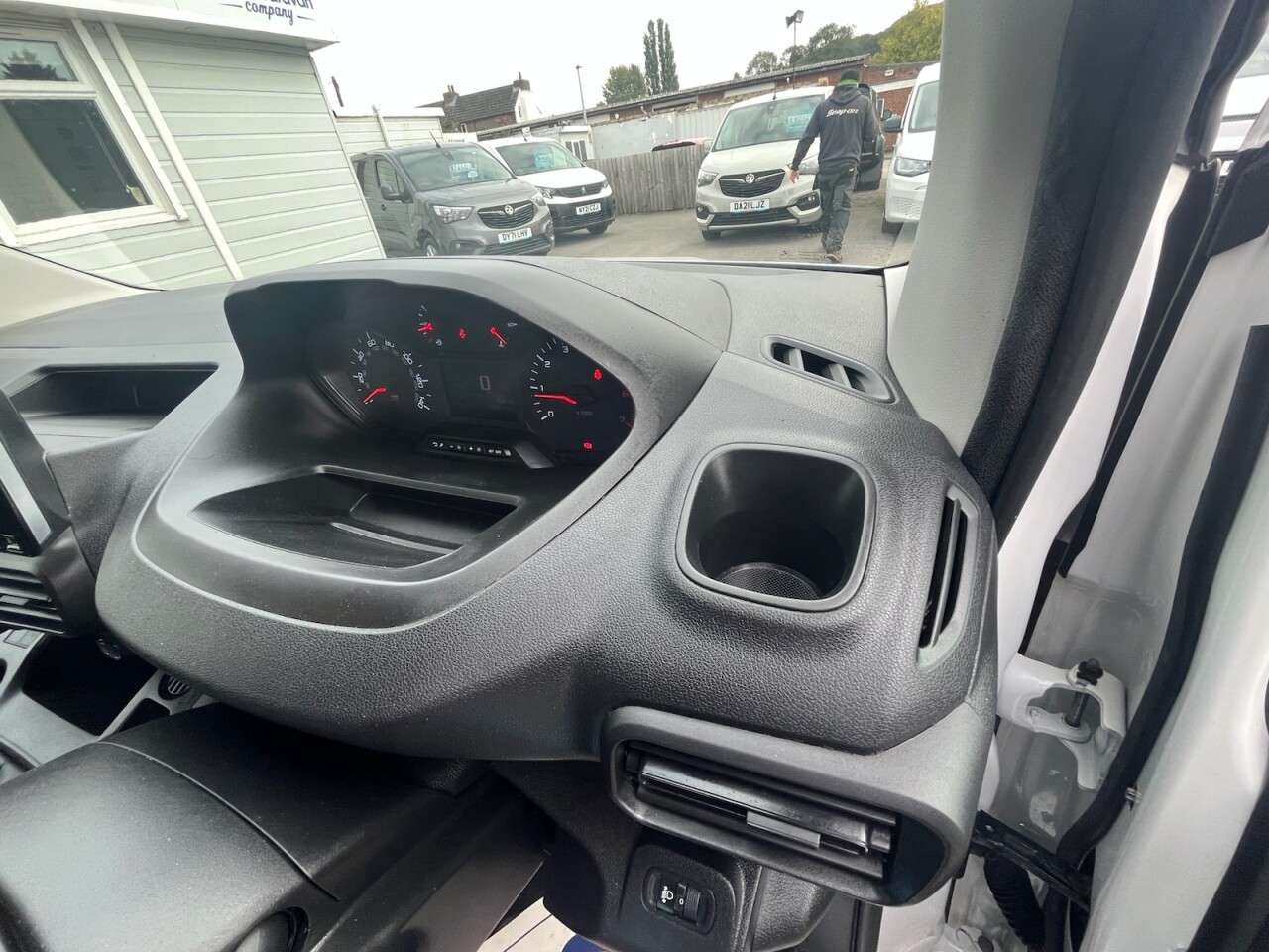 2021 PEUGEOT PARTNER 2021 PEUGEOT PARTNER