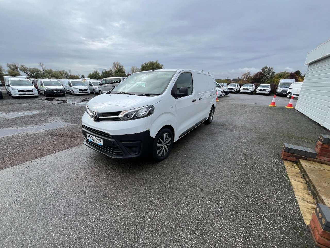 2022 TOYOTA PROACE 2022 TOYOTA PROACE