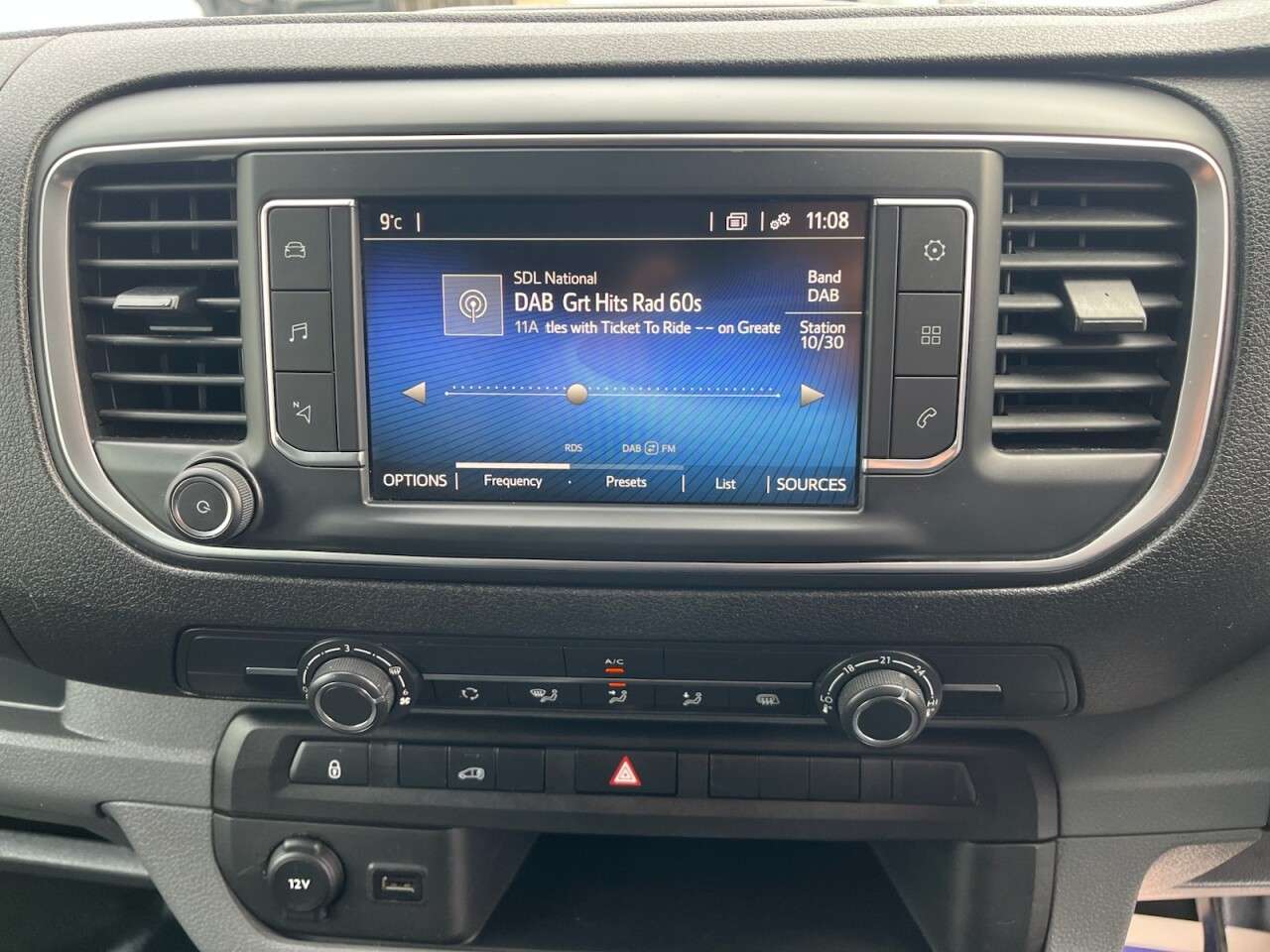 2022 TOYOTA PROACE 2022 TOYOTA PROACE