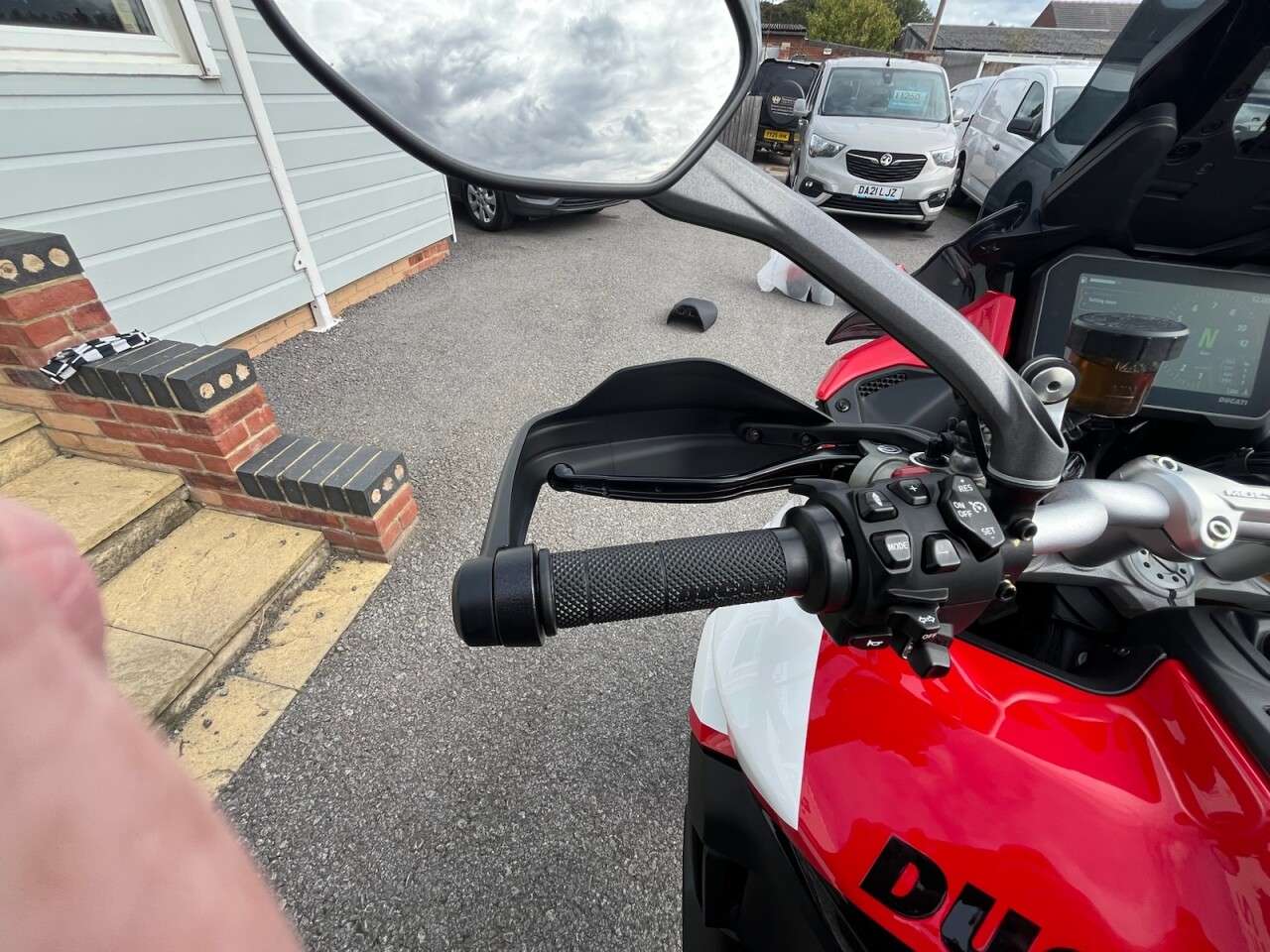 2022 DUCATI MULTISTRADA V4 2022 DUCATI MULTISTRADA V4