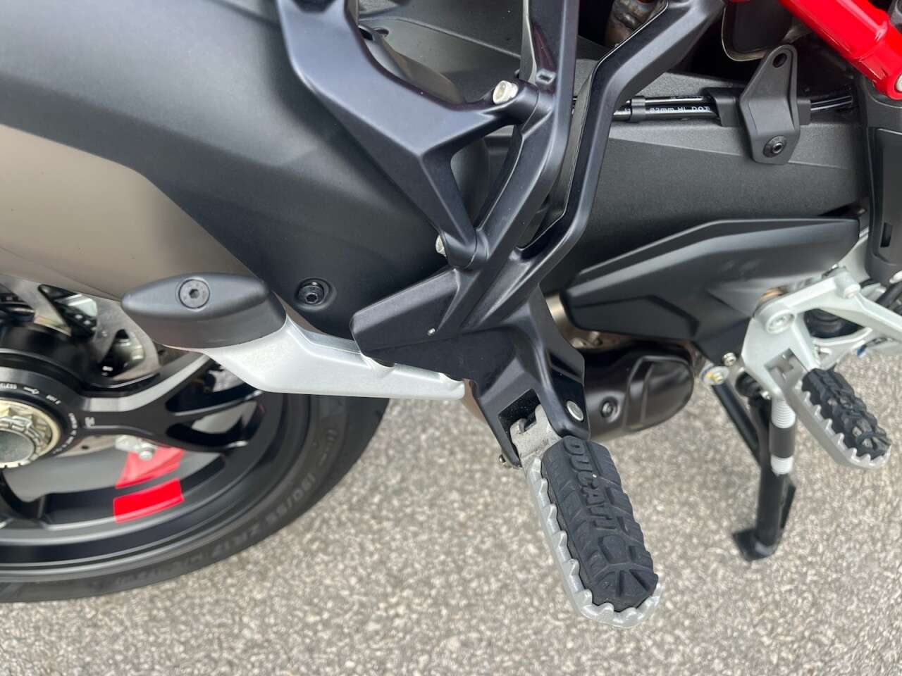 2022 DUCATI MULTISTRADA V4 2022 DUCATI MULTISTRADA V4