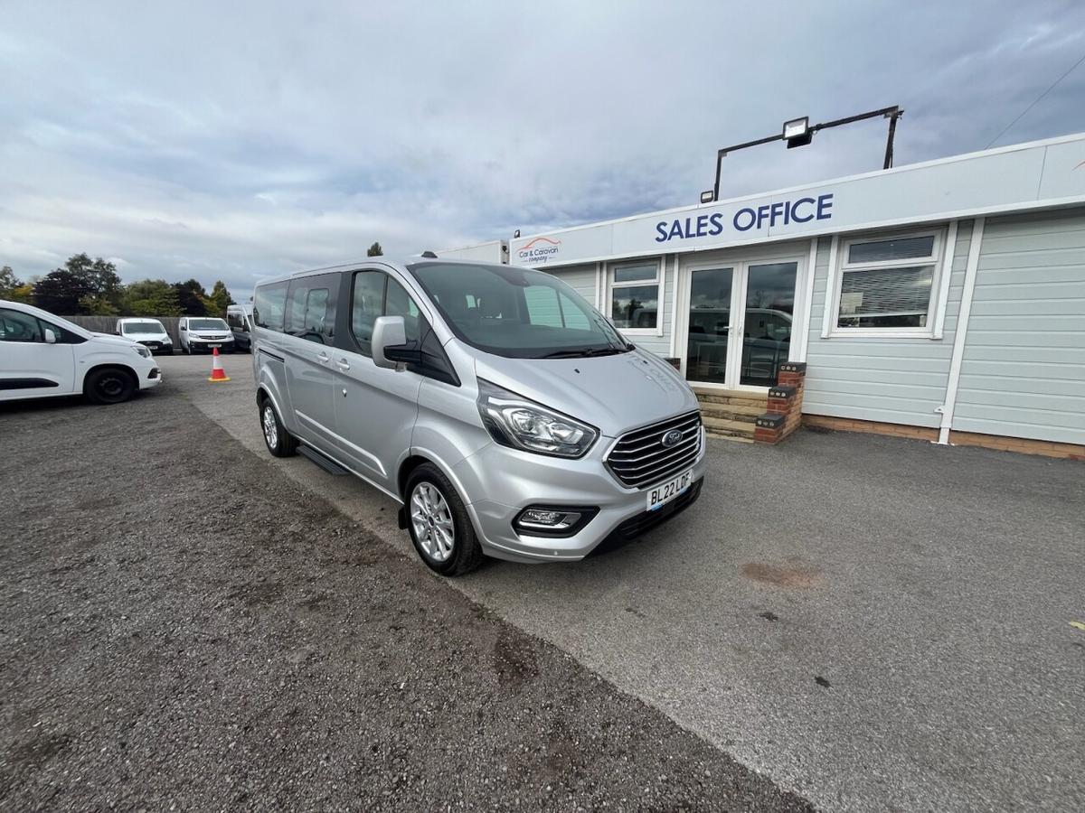 Check out this Ford Tourneo Custom 2022 Hybrid Diesel Manual