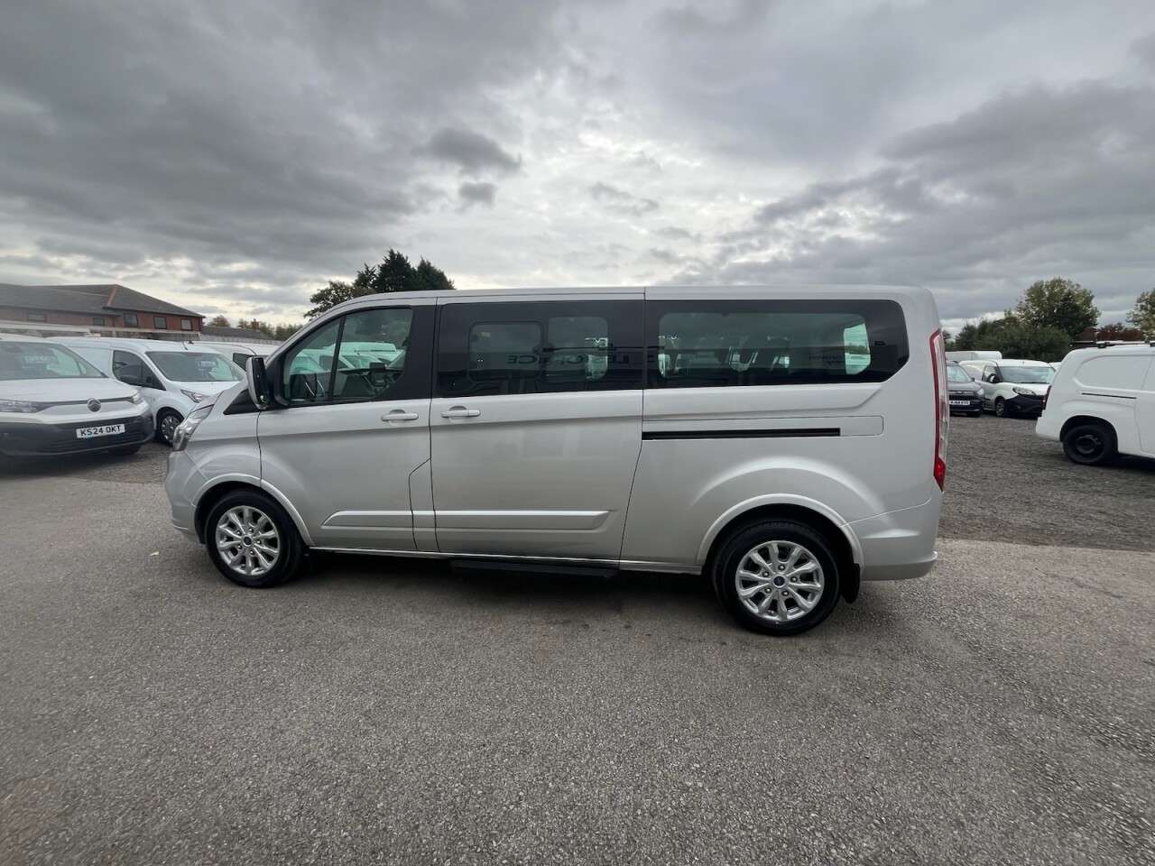 2021 FORD TOURNEO CUSTOM 2021 FORD TOURNEO CUSTOM