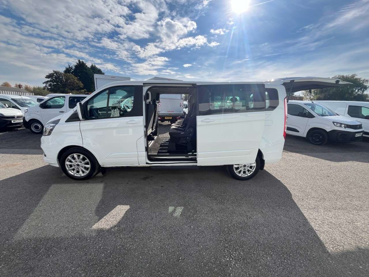 2022 FORD TOURNEO CUSTOM 2022 FORD TOURNEO CUSTOM