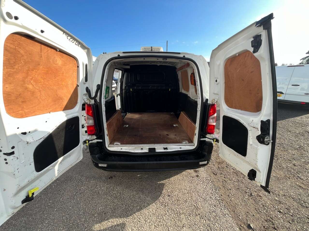 2021 PEUGEOT PARTNER 2021 PEUGEOT PARTNER