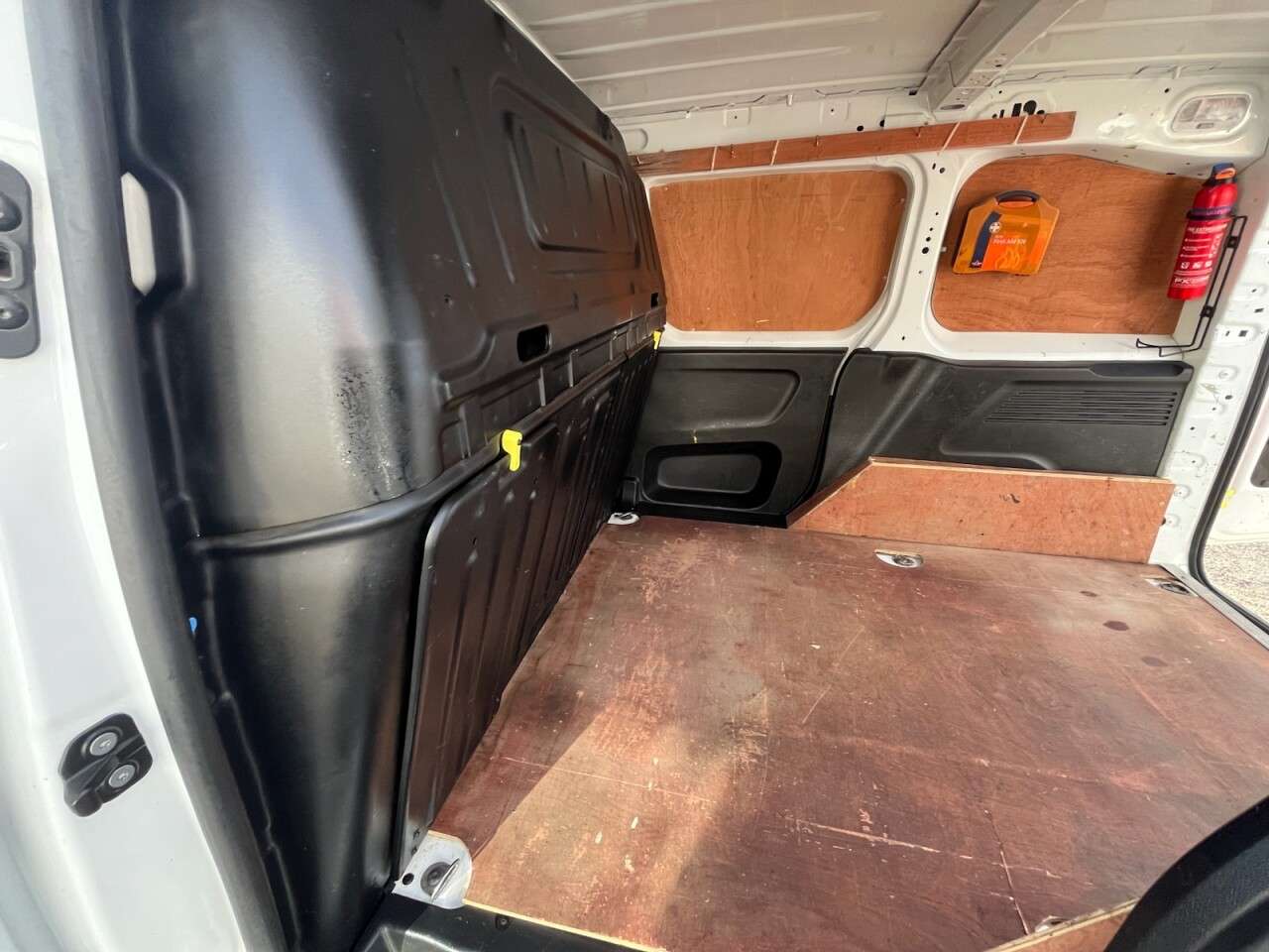 2021 PEUGEOT PARTNER 2021 PEUGEOT PARTNER