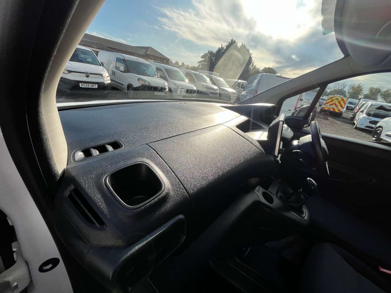 2021 PEUGEOT PARTNER 2021 PEUGEOT PARTNER