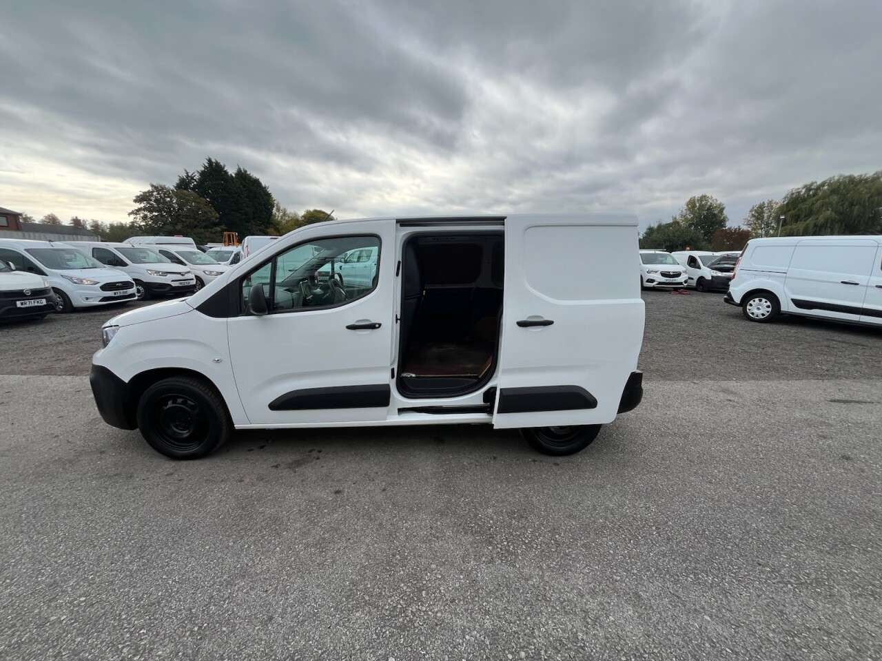 2021 PEUGEOT PARTNER 2021 PEUGEOT PARTNER