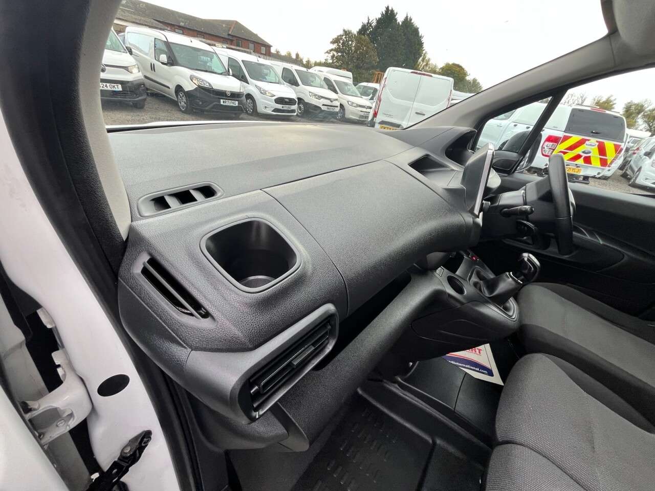 2021 PEUGEOT PARTNER 2021 PEUGEOT PARTNER