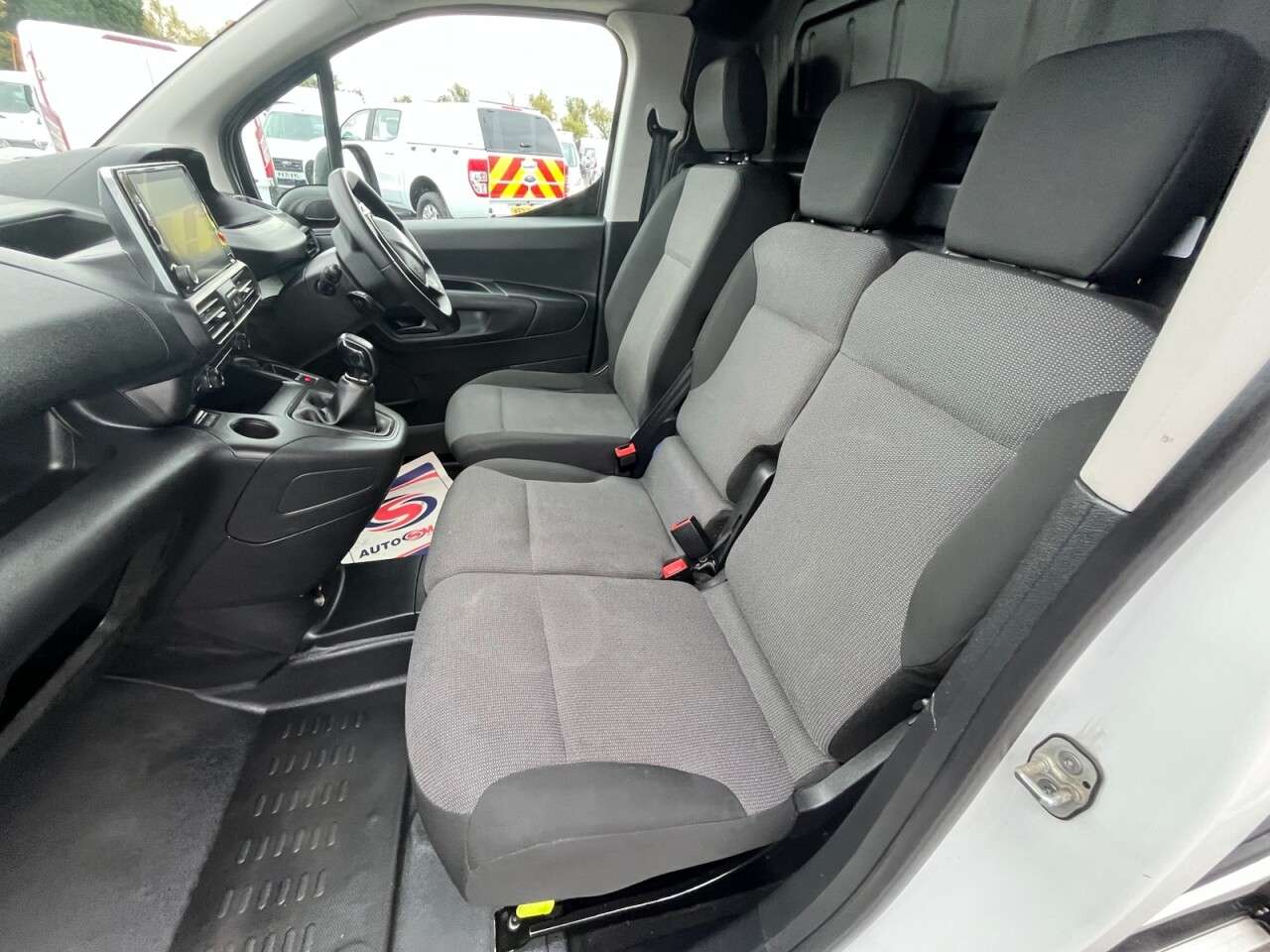 2021 PEUGEOT PARTNER 2021 PEUGEOT PARTNER