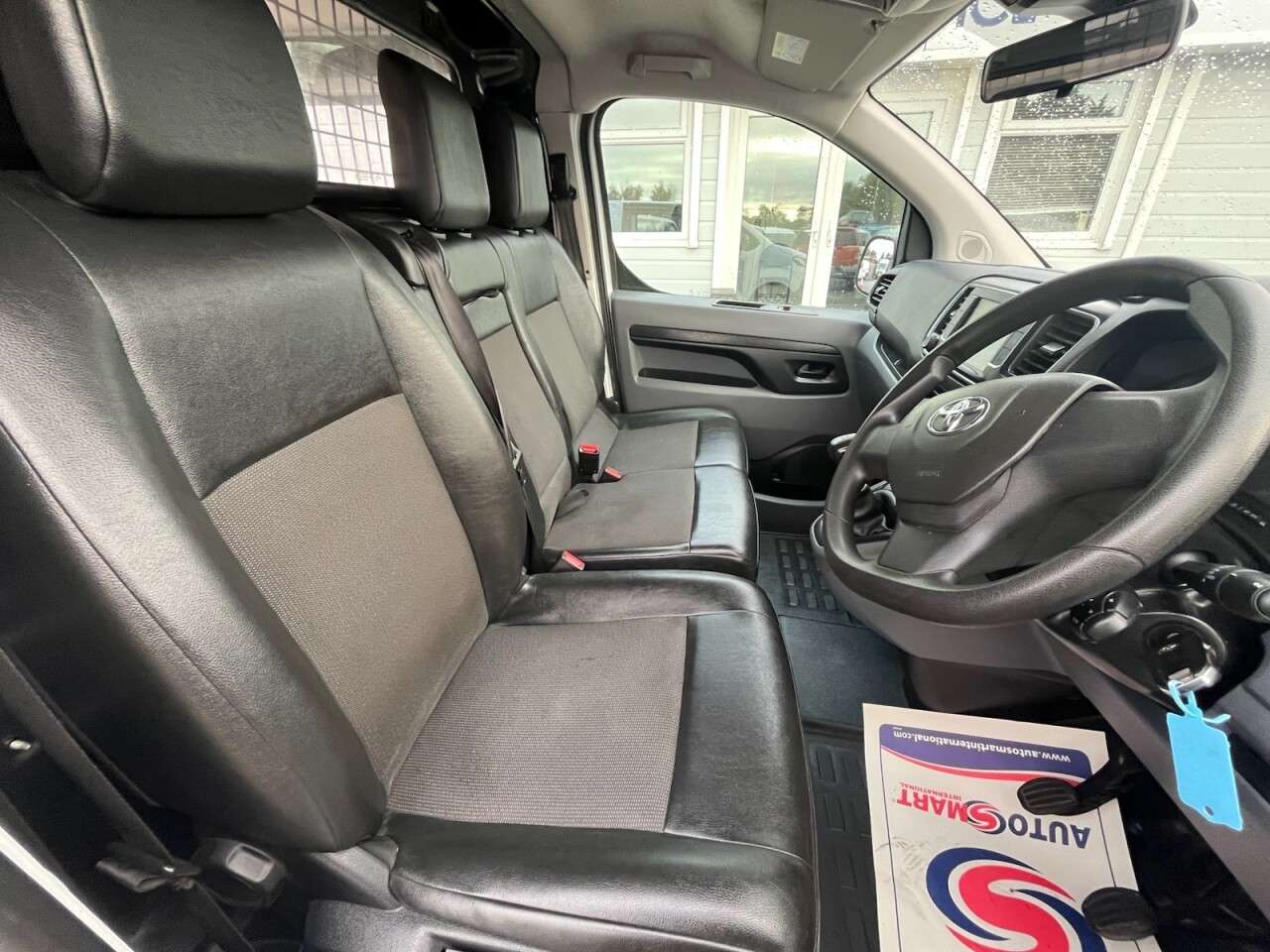 2022 TOYOTA PROACE 2022 TOYOTA PROACE