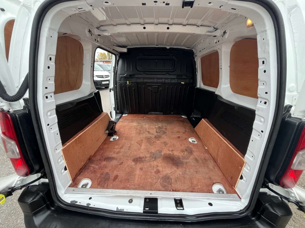 2021 PEUGEOT PARTNER 2021 PEUGEOT PARTNER