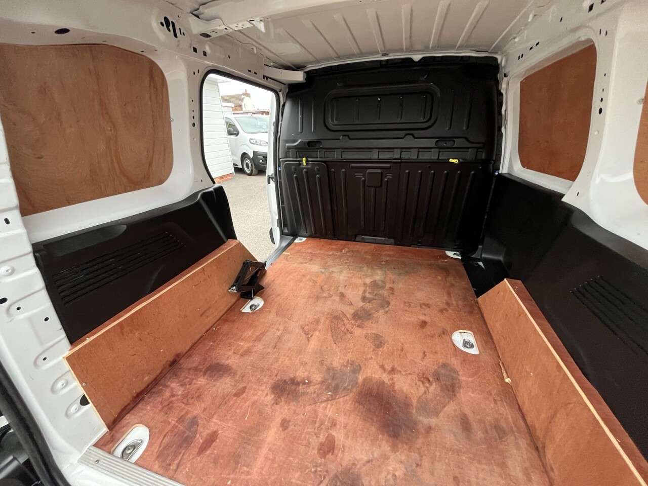 2021 PEUGEOT PARTNER 2021 PEUGEOT PARTNER