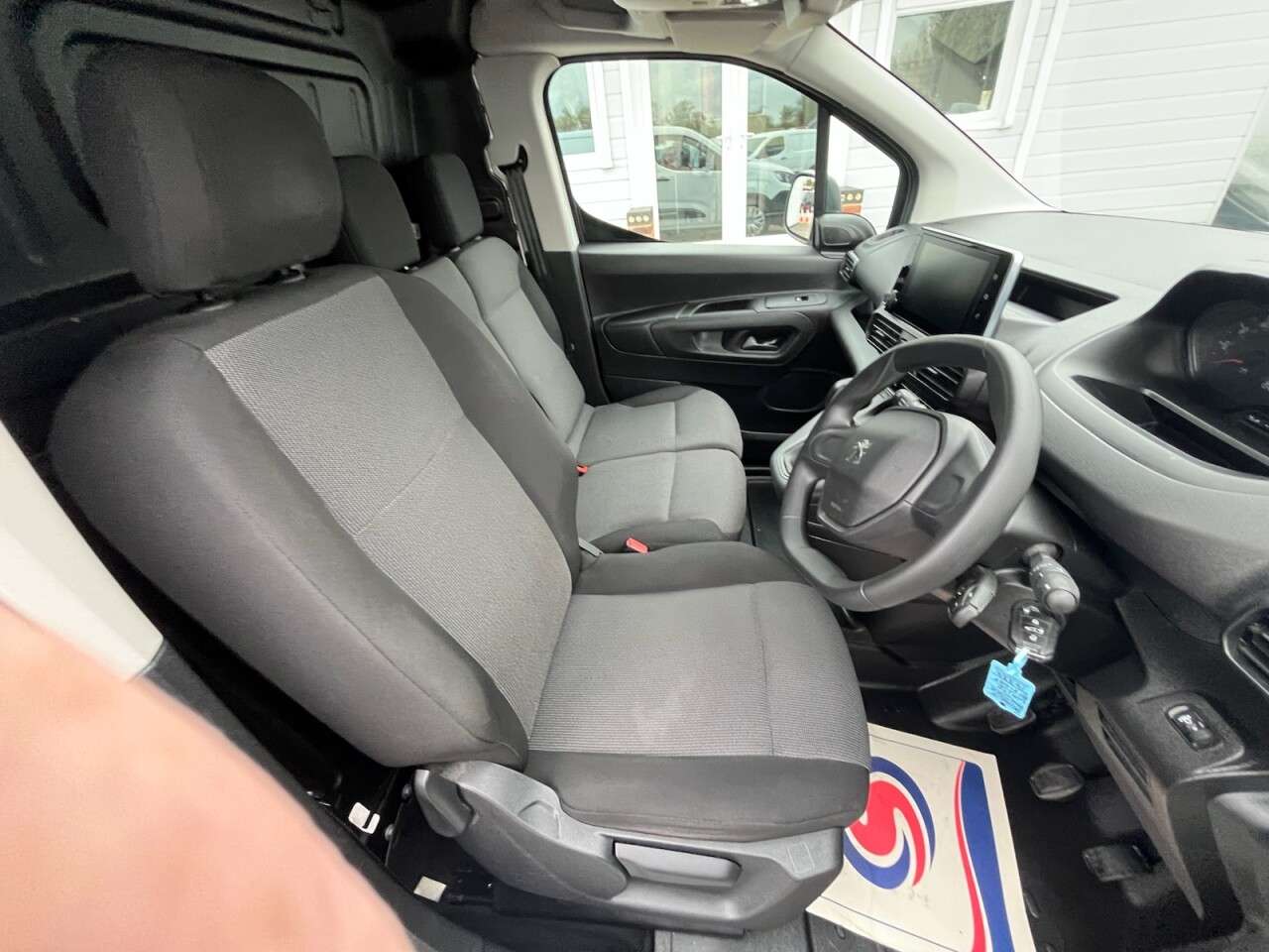 2021 PEUGEOT PARTNER 2021 PEUGEOT PARTNER