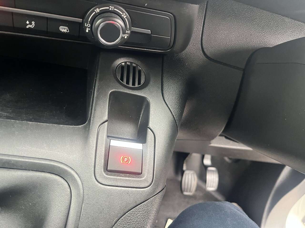 2021 PEUGEOT PARTNER 2021 PEUGEOT PARTNER