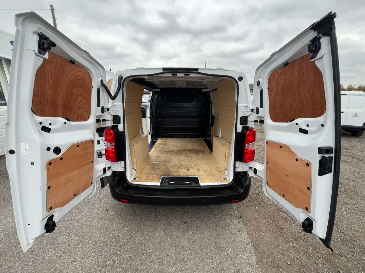 2022 VAUXHALL VIVARO 2022 VAUXHALL VIVARO