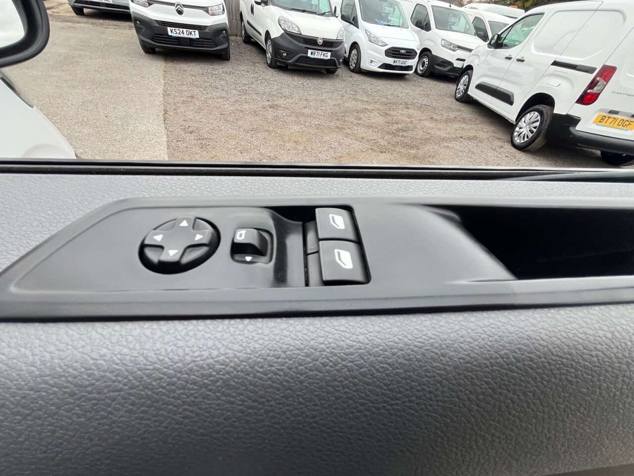 2022 VAUXHALL VIVARO 2022 VAUXHALL VIVARO