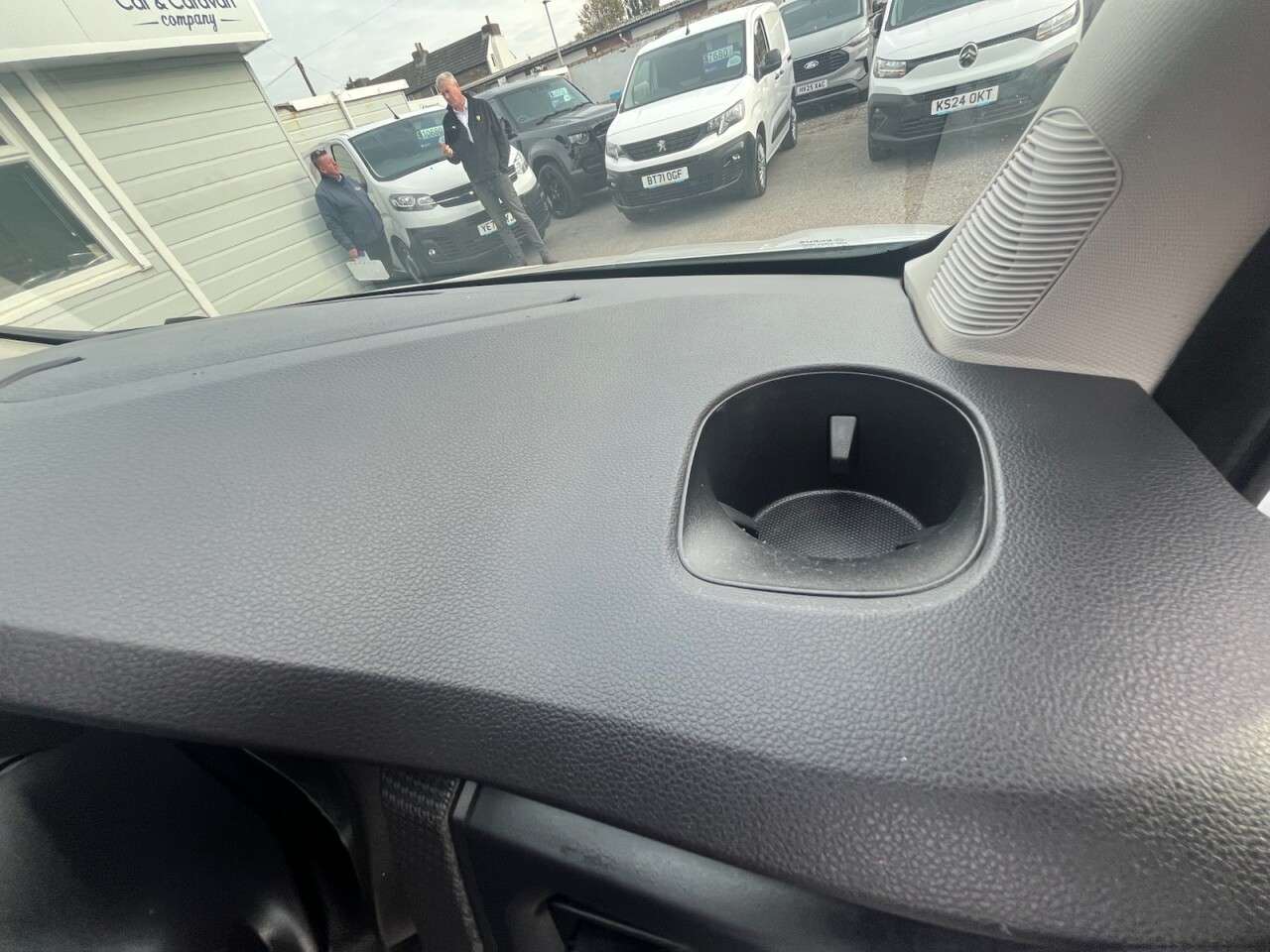 2023 RENAULT TRAFIC 2023 RENAULT TRAFIC