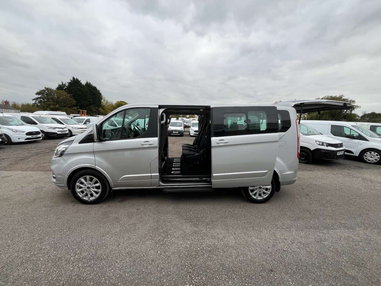 2022 FORD TOURNEO CUSTOM 2022 FORD TOURNEO CUSTOM