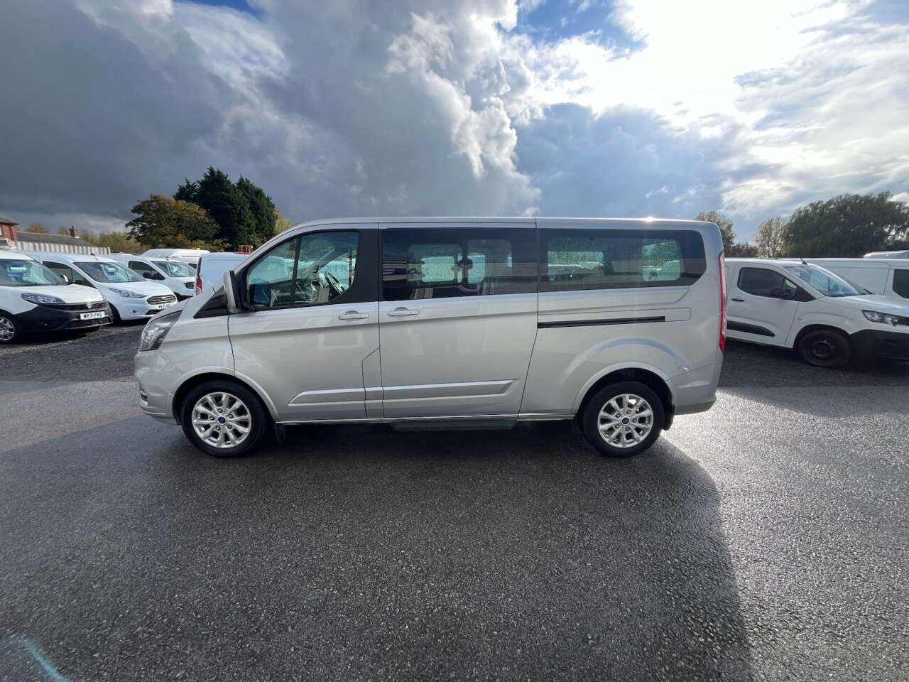 2022 FORD TOURNEO CUSTOM 2022 FORD TOURNEO CUSTOM