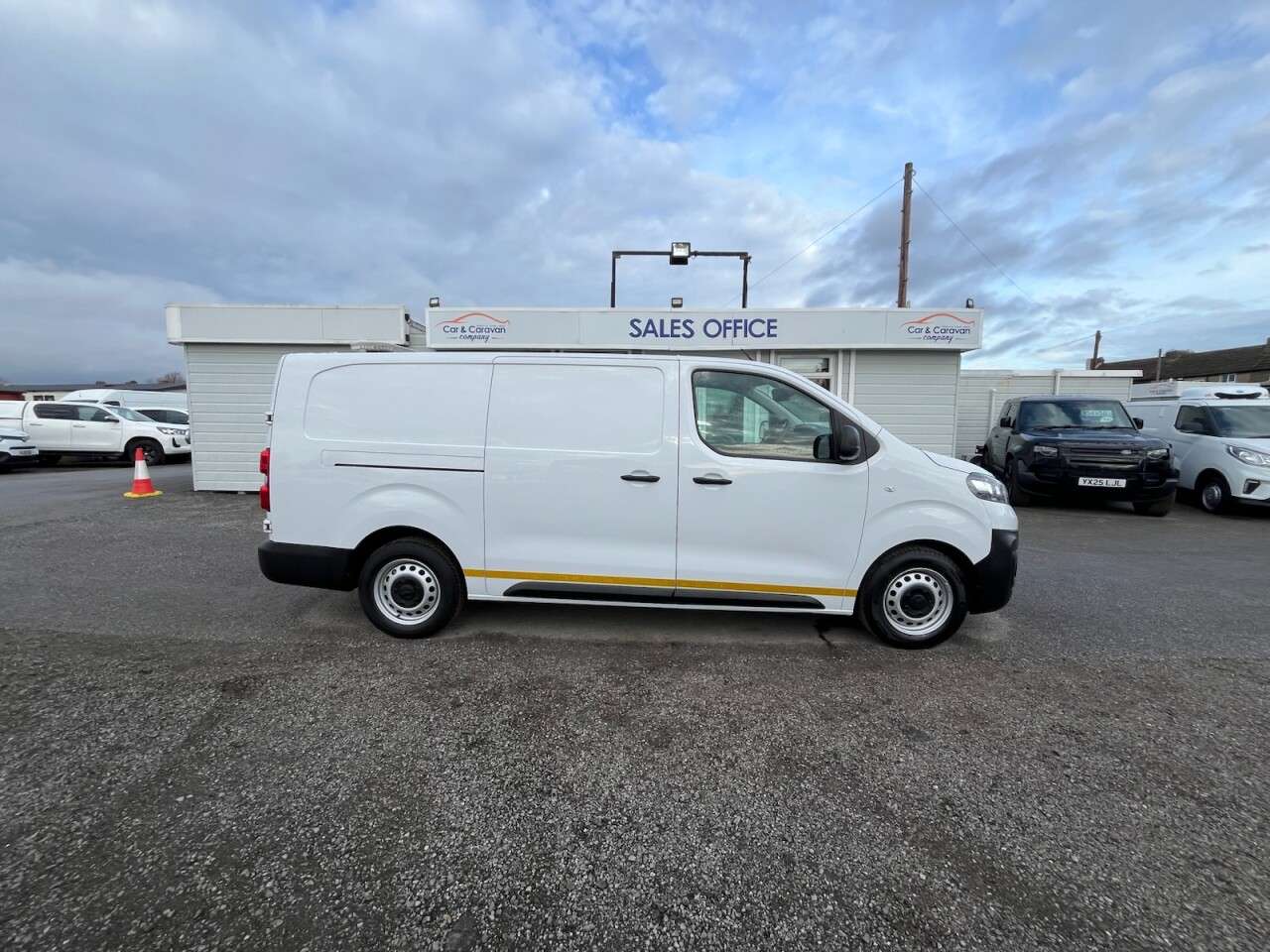 2022 VAUXHALL VIVARO 2022 VAUXHALL VIVARO