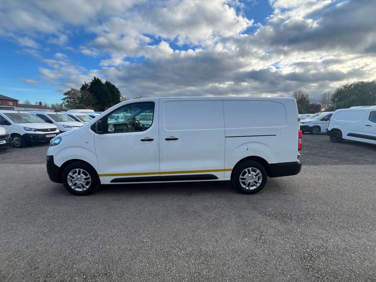 2021 VAUXHALL VIVARO 2021 VAUXHALL VIVARO