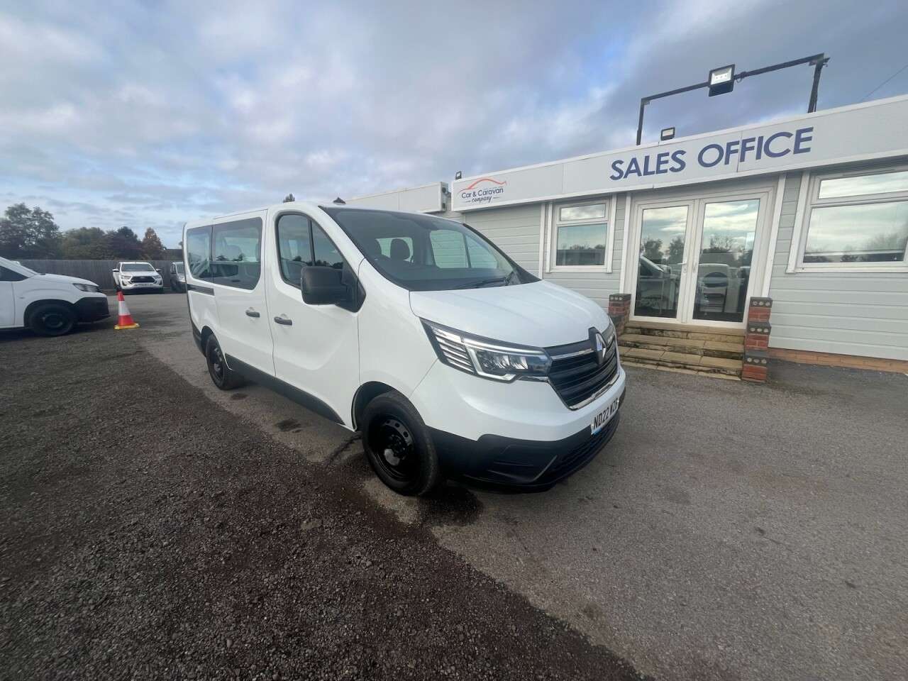 2022 RENAULT TRAFIC 2022 RENAULT TRAFIC