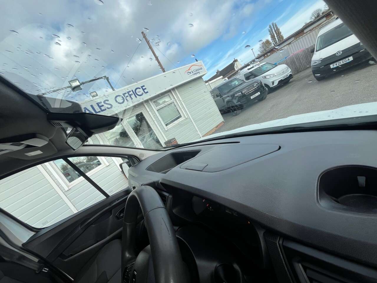 2022 RENAULT TRAFIC 2022 RENAULT TRAFIC