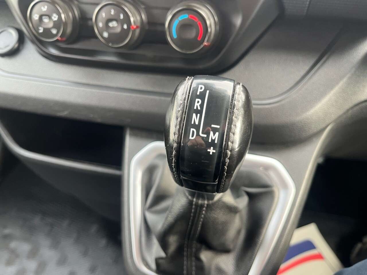 2022 RENAULT TRAFIC 2022 RENAULT TRAFIC