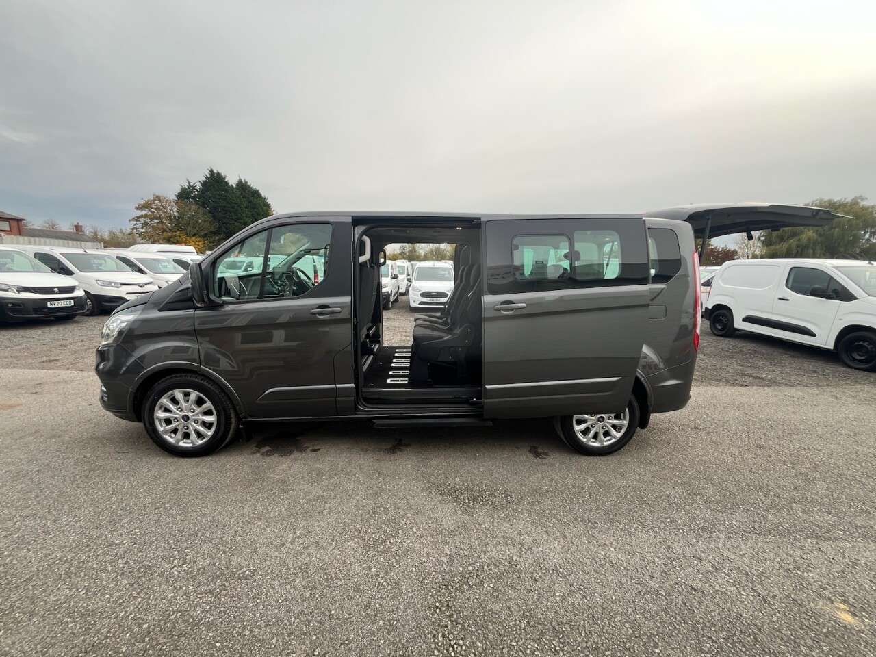 2022 FORD TOURNEO CUSTOM 2022 FORD TOURNEO CUSTOM