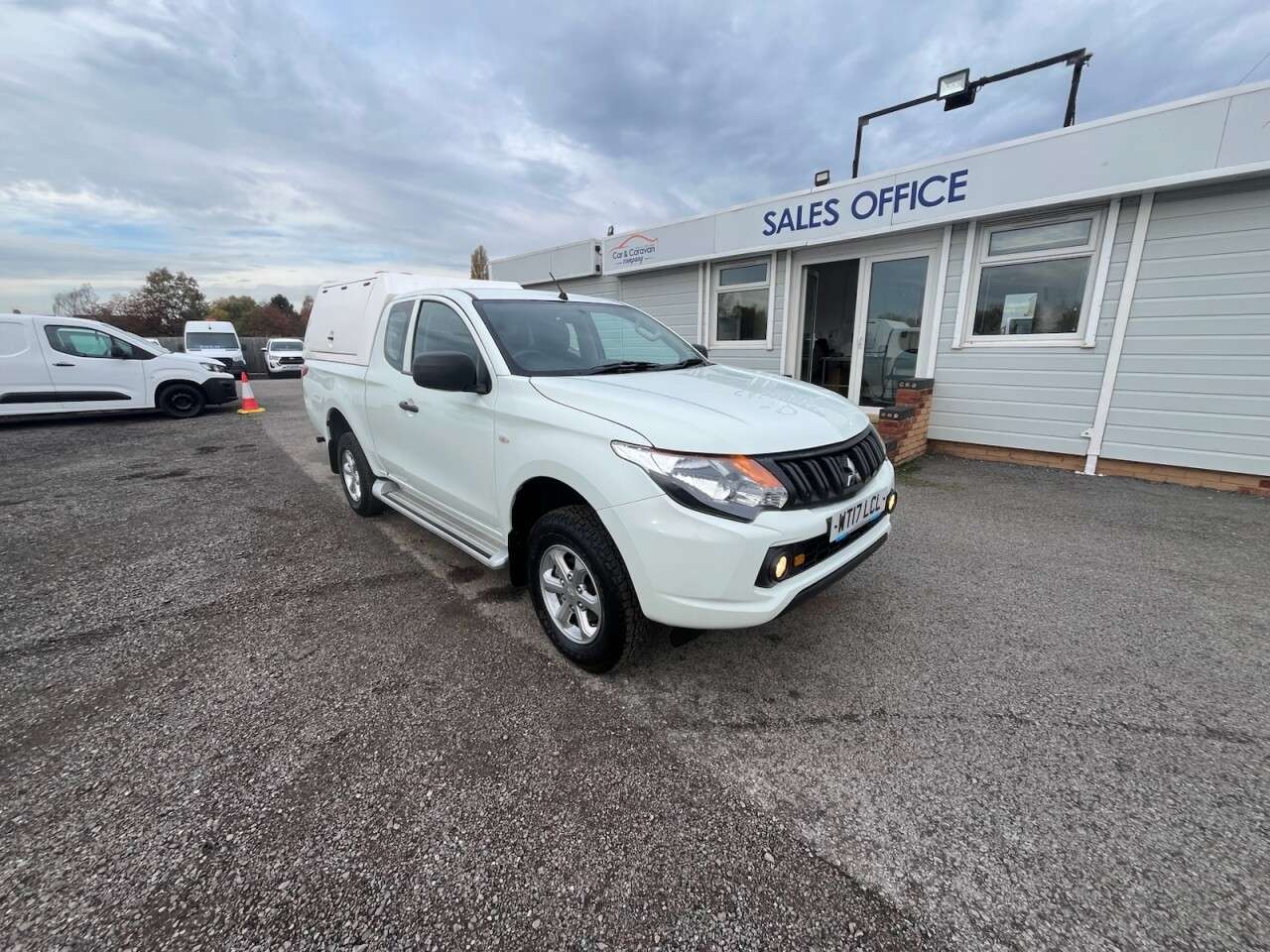 2017 MITSUBISHI L200 2017 MITSUBISHI L200