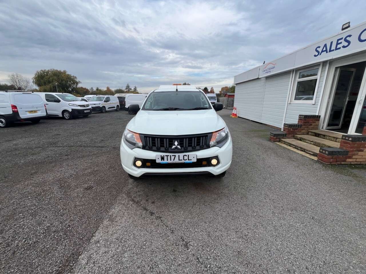 2017 MITSUBISHI L200 2017 MITSUBISHI L200