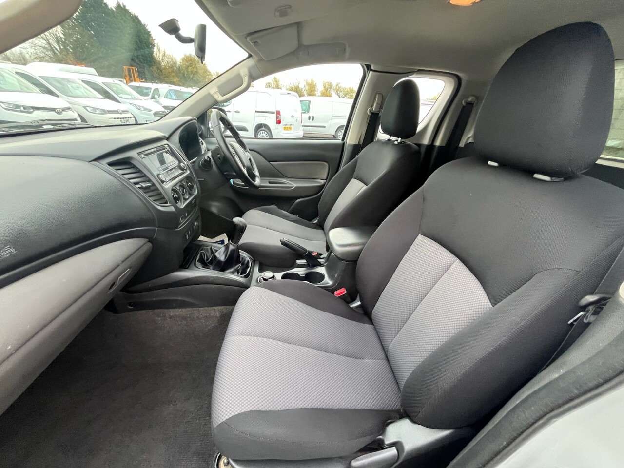 2017 MITSUBISHI L200 2017 MITSUBISHI L200