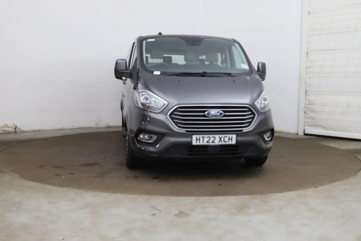 Check out this Ford Tourneo Custom 2022 Diesel Manual