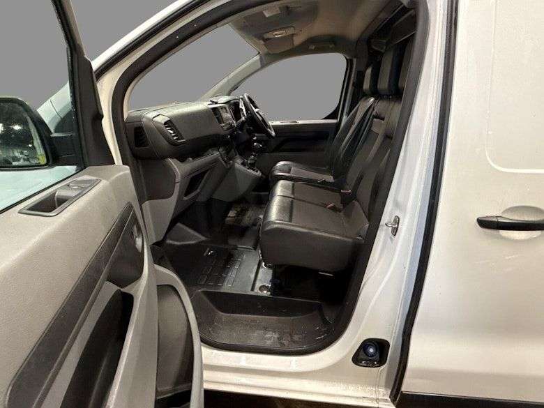 2020 TOYOTA PROACE 2020 TOYOTA PROACE