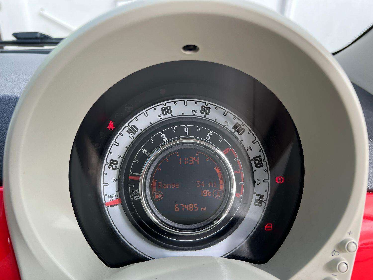 2016 FIAT 500 2016 FIAT 500