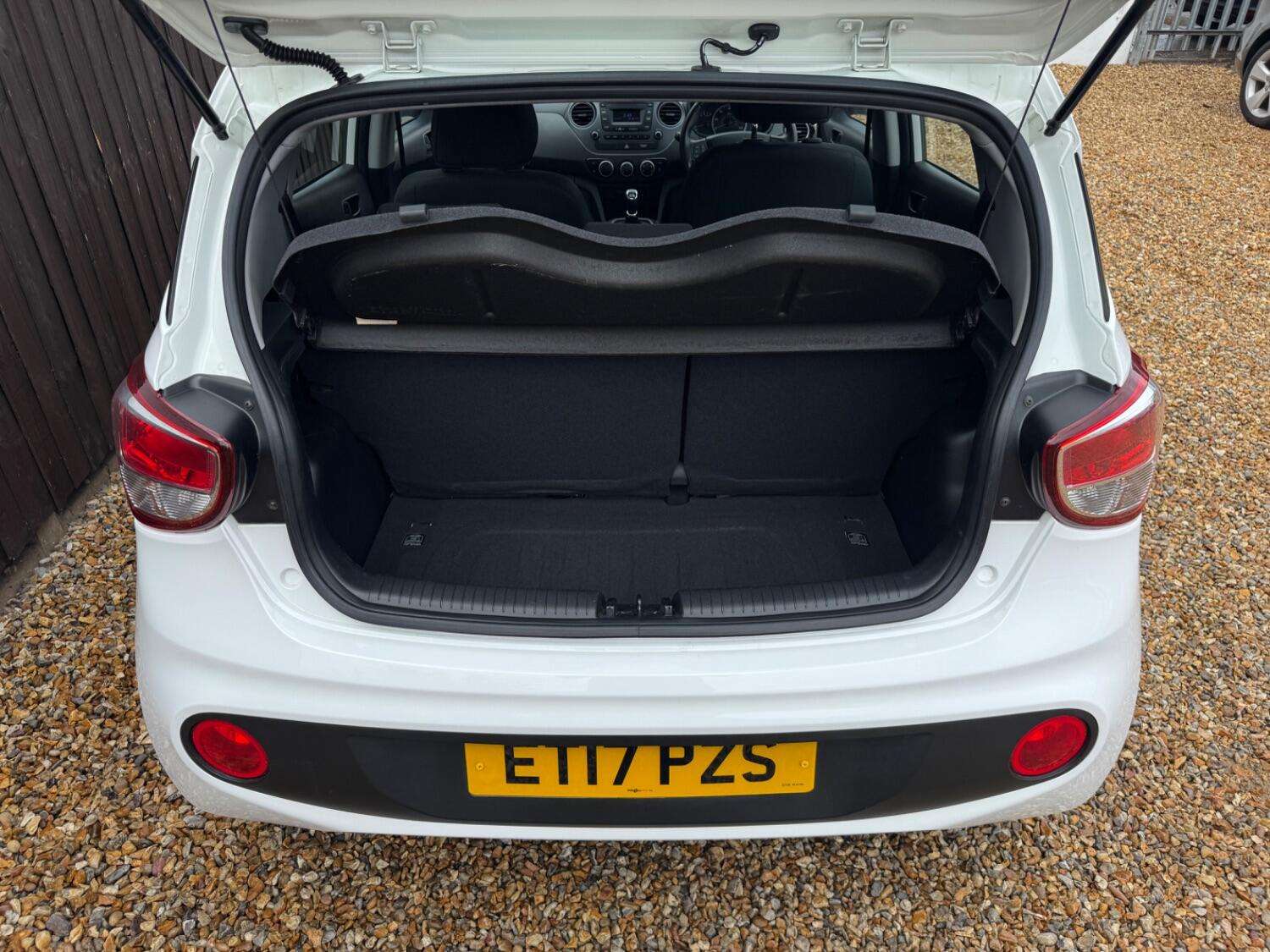 2017 HYUNDAI I10 2017 HYUNDAI I10