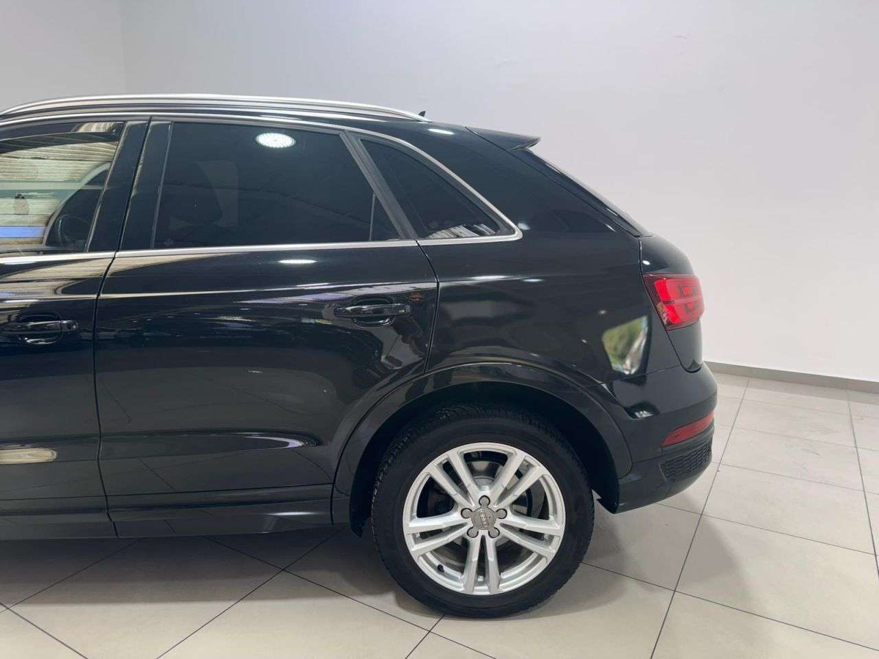 2015 AUDI Q3 2015 AUDI Q3