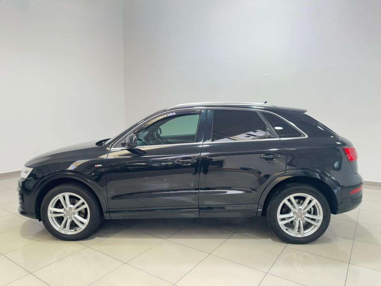 2015 AUDI Q3 2015 AUDI Q3
