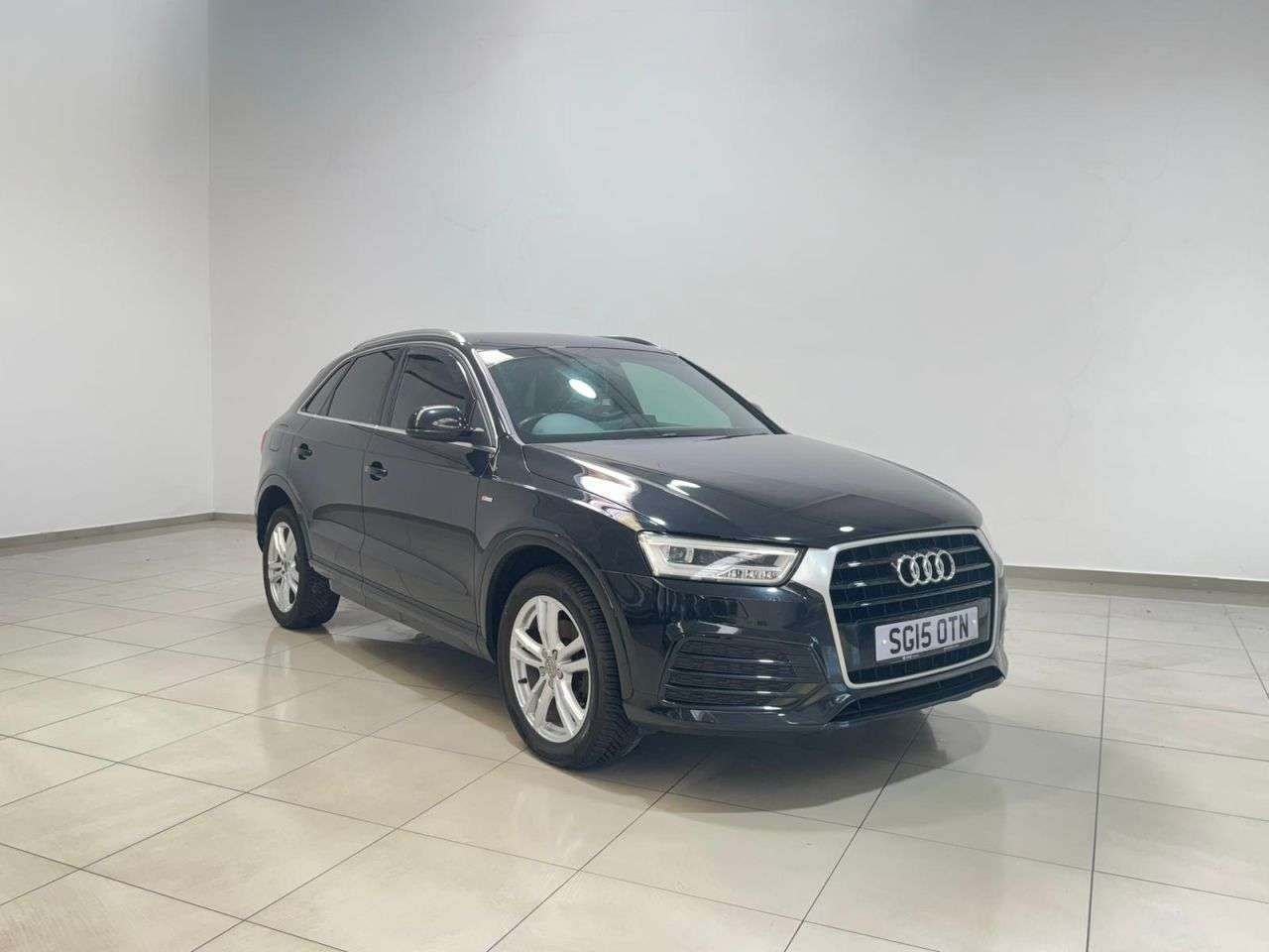 2015 AUDI Q3 2015 AUDI Q3