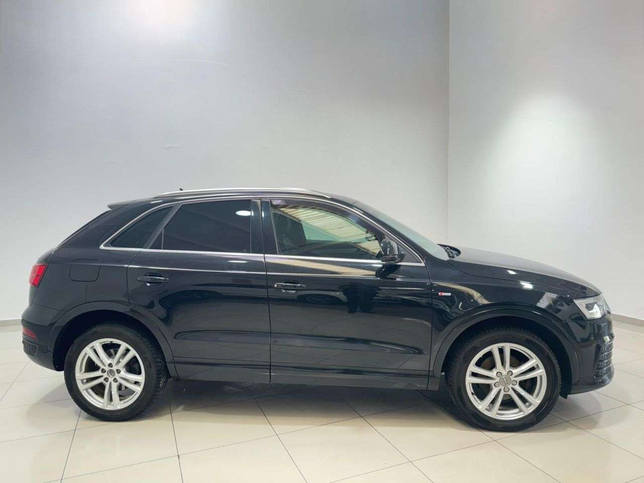 2015 AUDI Q3 2015 AUDI Q3