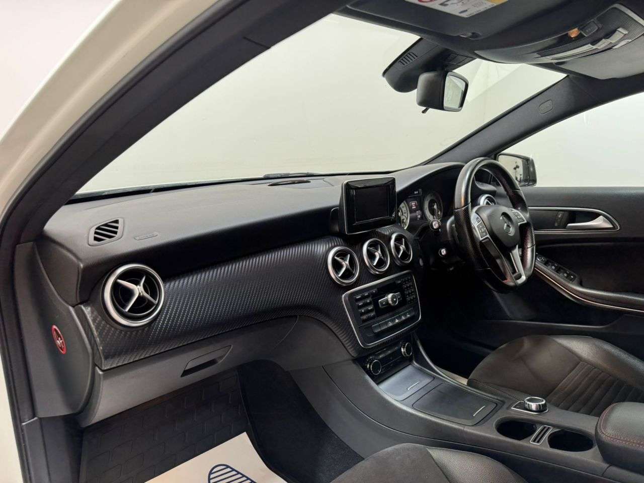 2015 MERCEDES-BENZ A-CLASS 2015 MERCEDES-BENZ A-CLASS