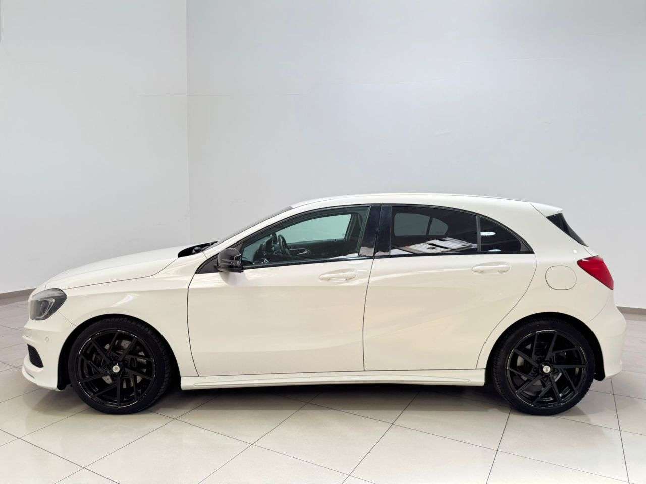 2015 MERCEDES-BENZ A-CLASS 2015 MERCEDES-BENZ A-CLASS