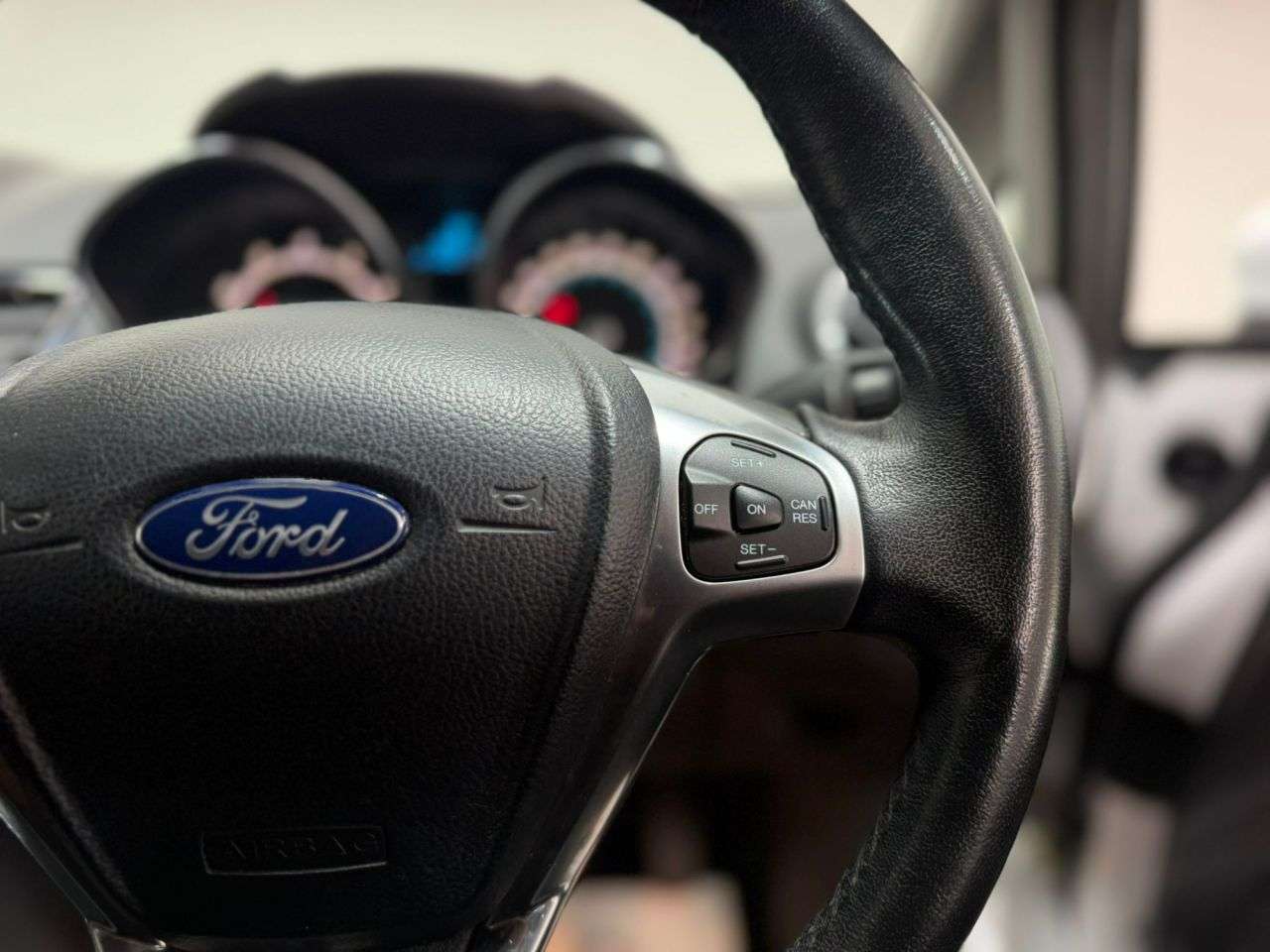 2015 FORD FIESTA 2015 FORD FIESTA