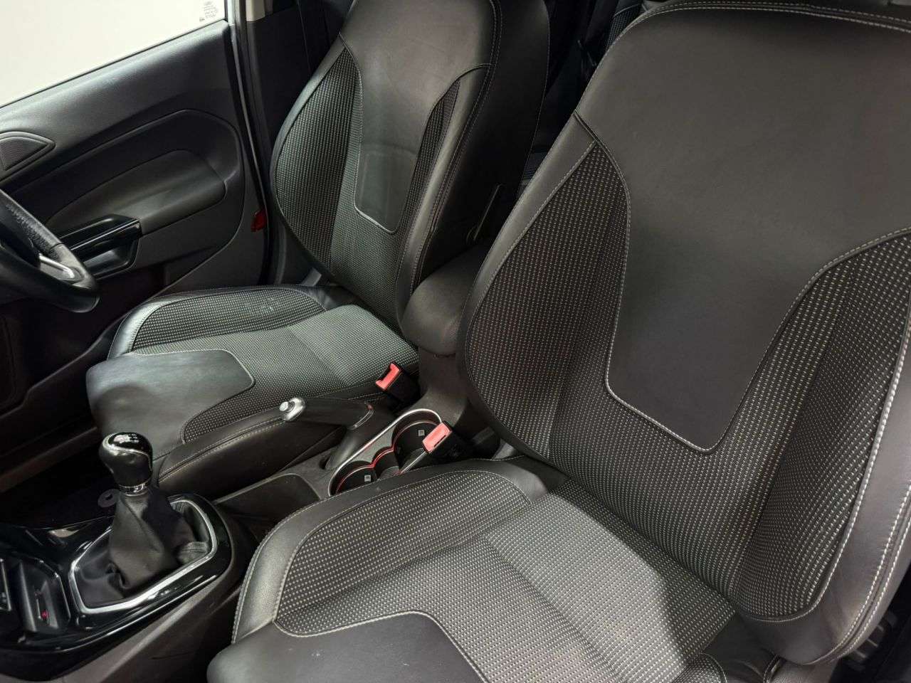 2015 FORD FIESTA 2015 FORD FIESTA