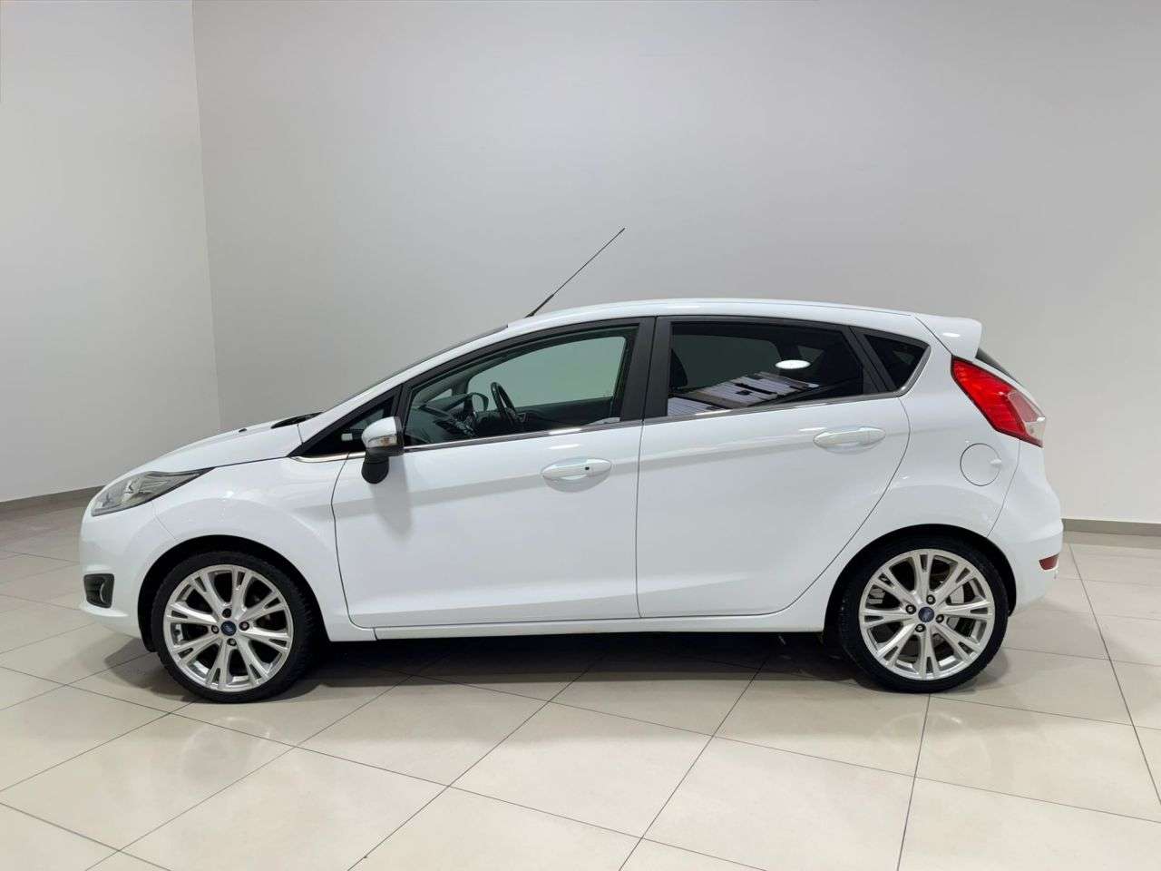2015 FORD FIESTA 2015 FORD FIESTA