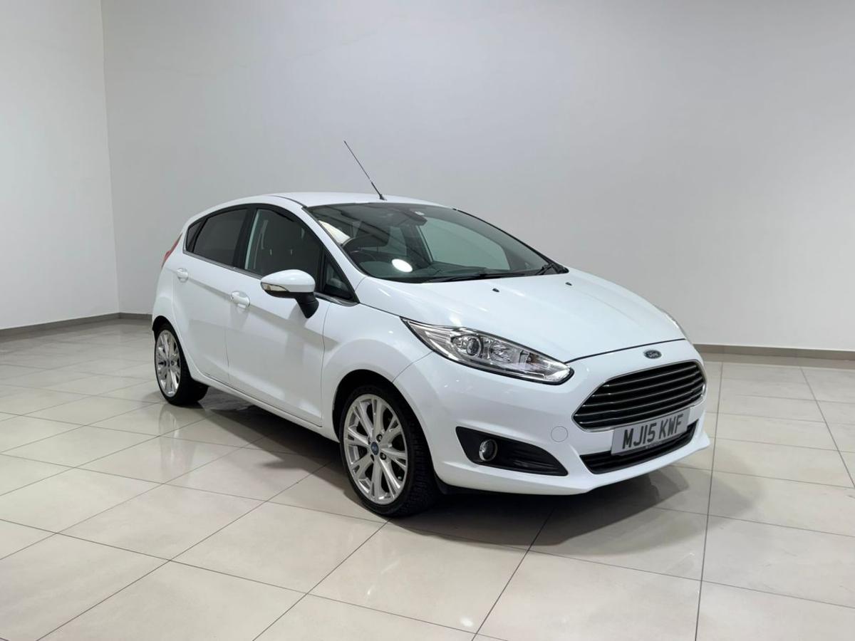 Check out this Ford Fiesta 2015 Petrol Manual