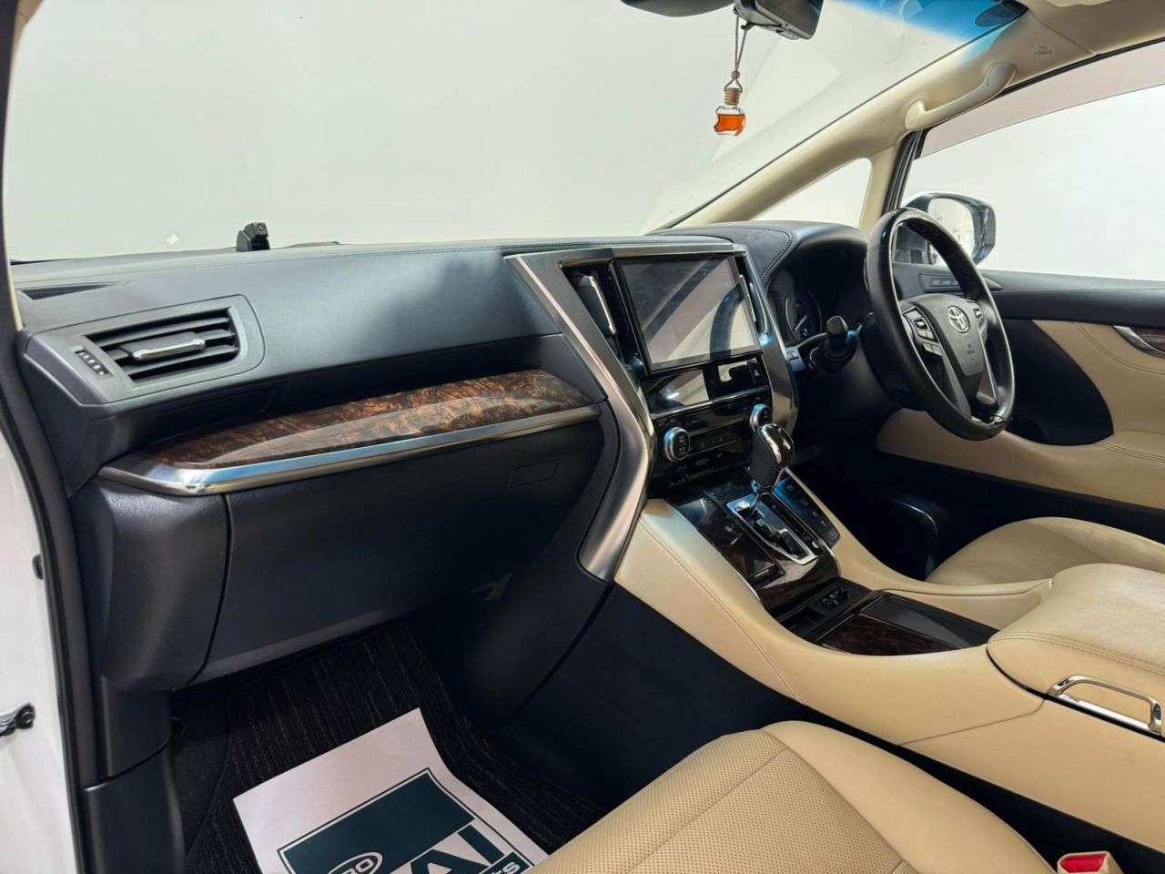 2019 TOYOTA ALPHARD 2019 TOYOTA ALPHARD