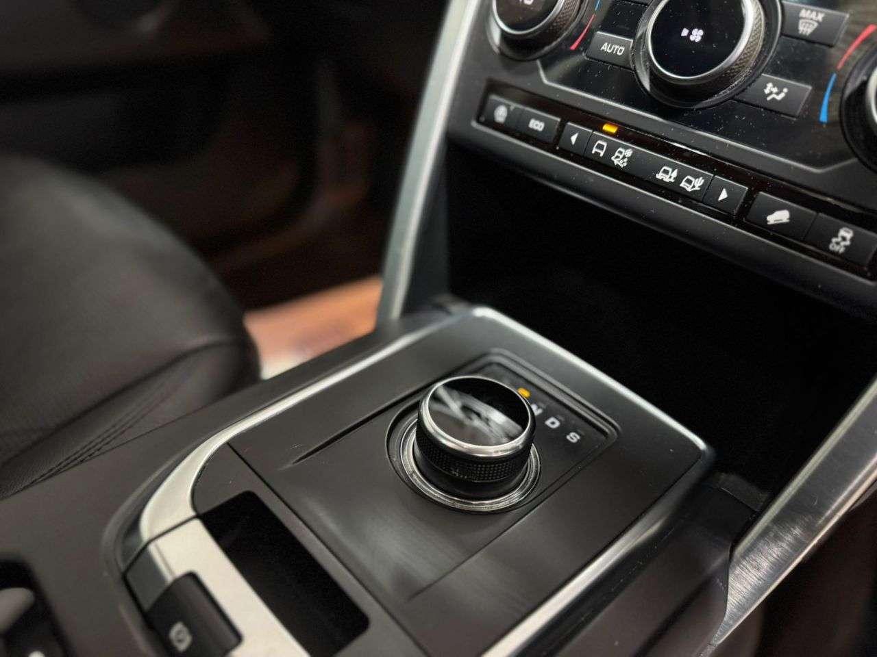 2018 LAND ROVER DISCOVERY SPORT 2018 LAND ROVER DISCOVERY SPORT