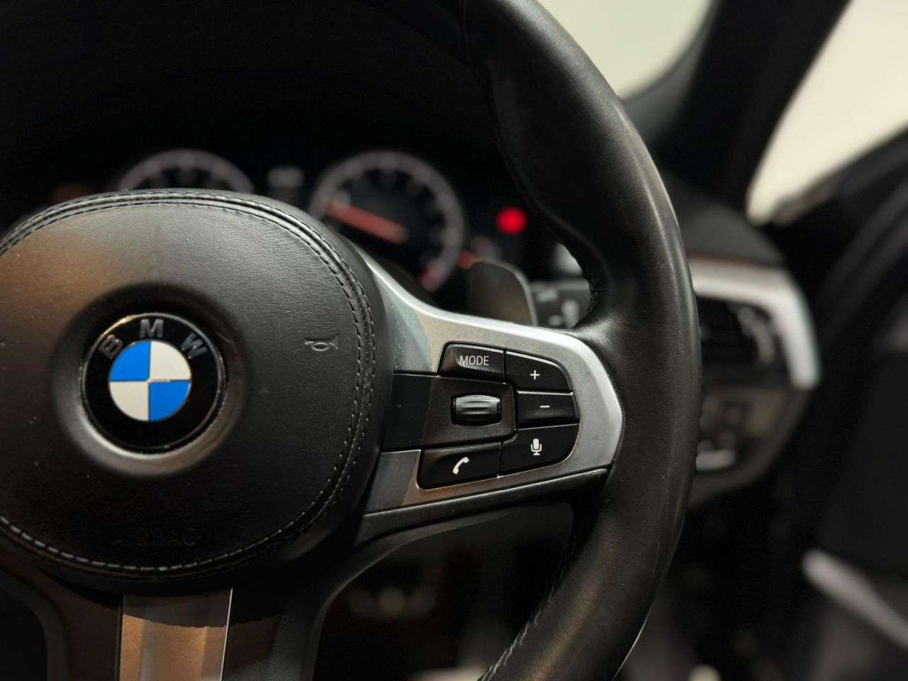 2018 BMW 5 SERIES 2018 BMW 5 SERIES